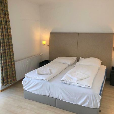 Kaiser Apartments Жак Офенбах Екстериор снимка